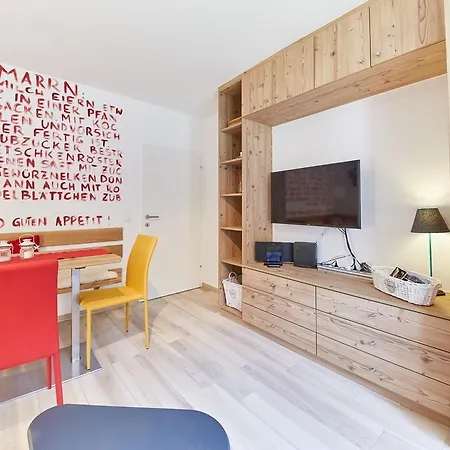 Hotspot Apartment